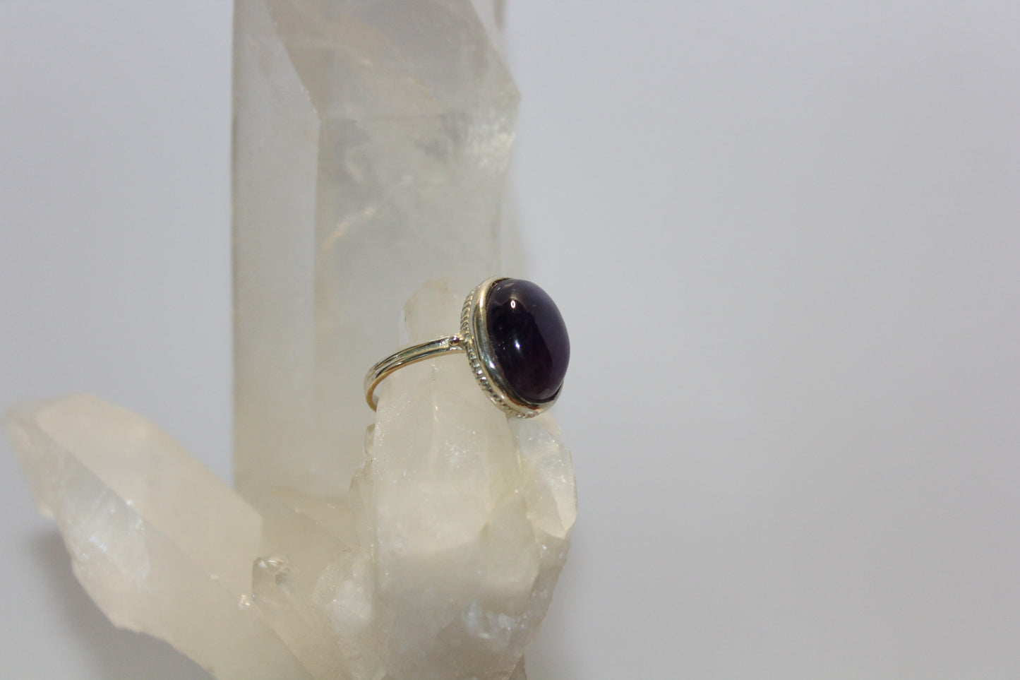 Ring - Amethyst - size - 9