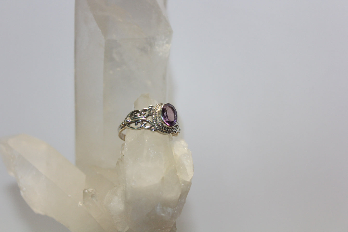 Ring - Amethyst - size - 9