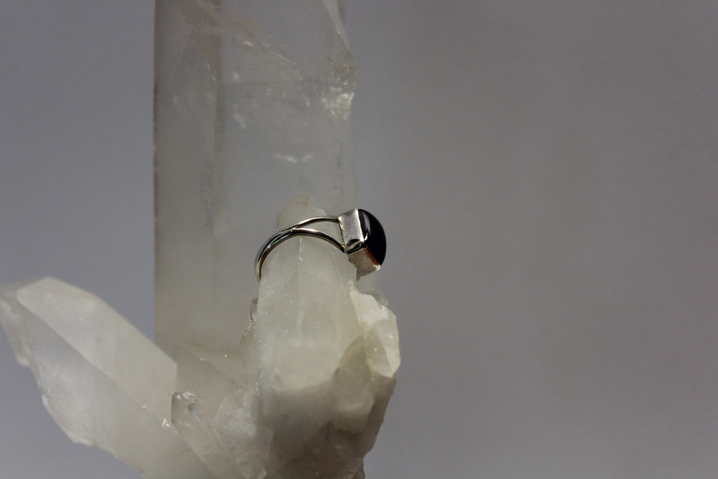 Ring - Amethyst - size - 6