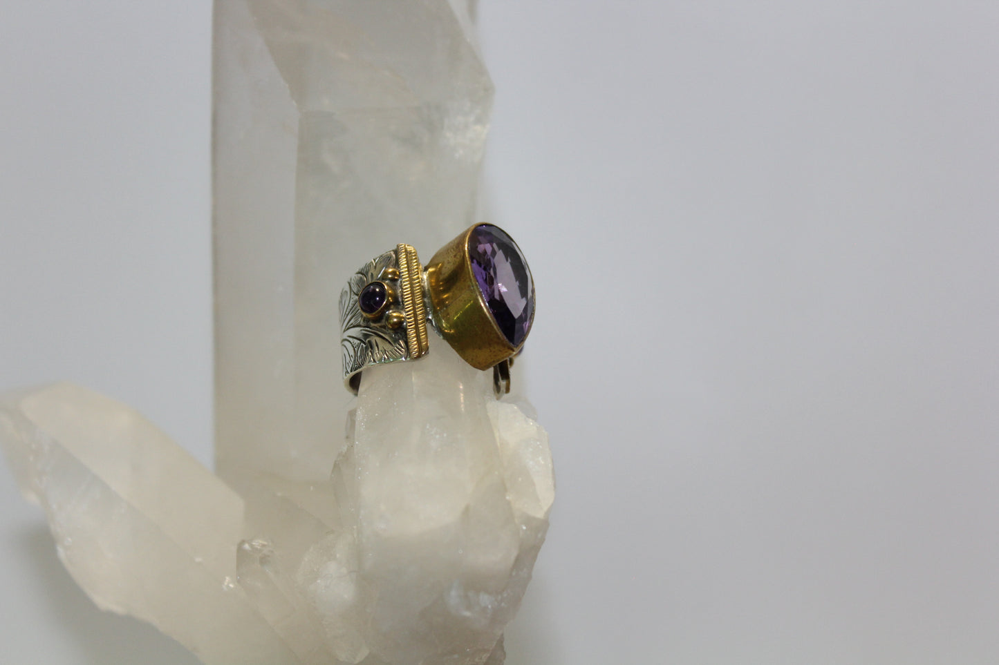 Ring - Amethyst - size - 8
