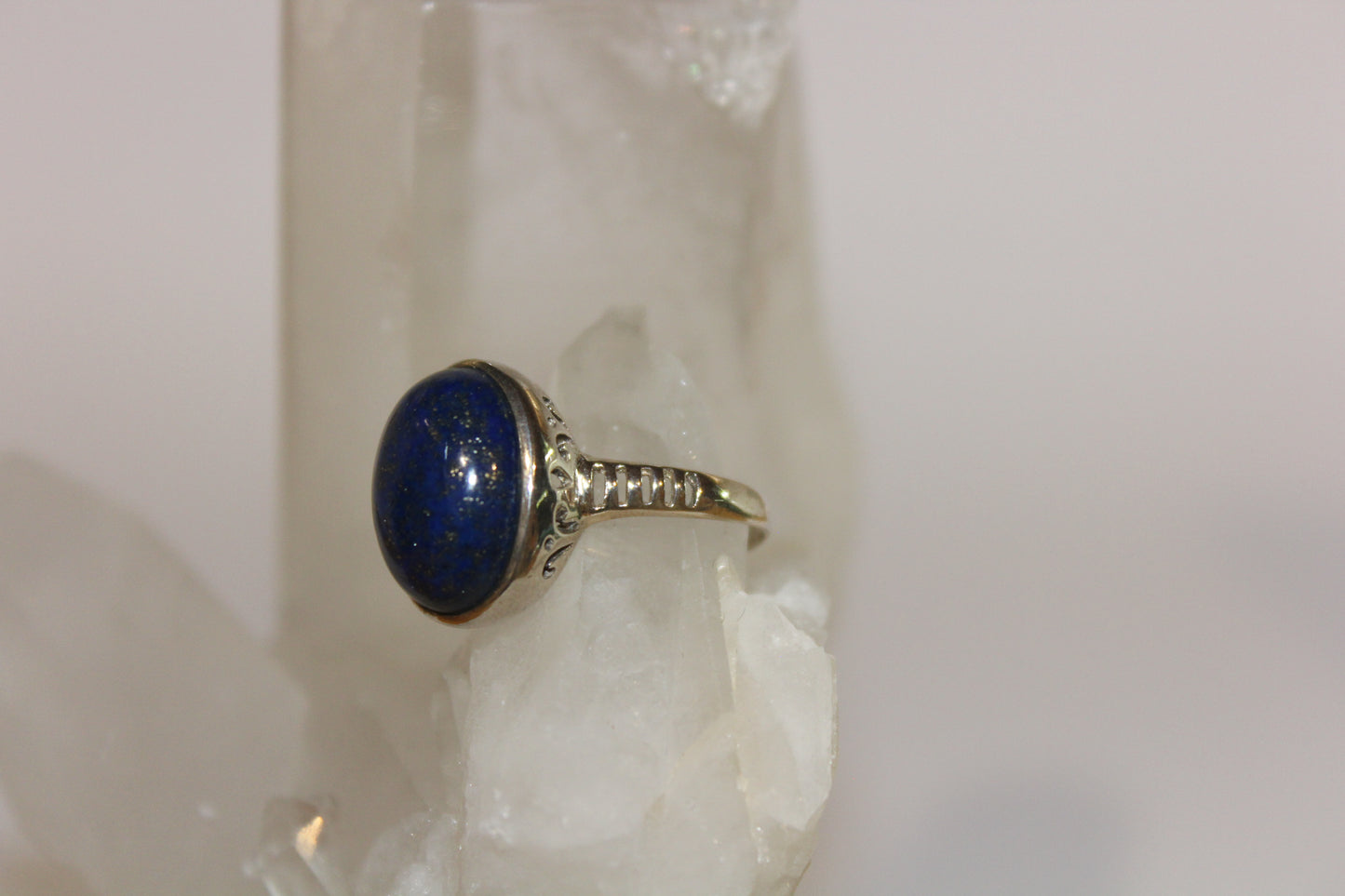 Ring - Lapis Lazuli - size - 9