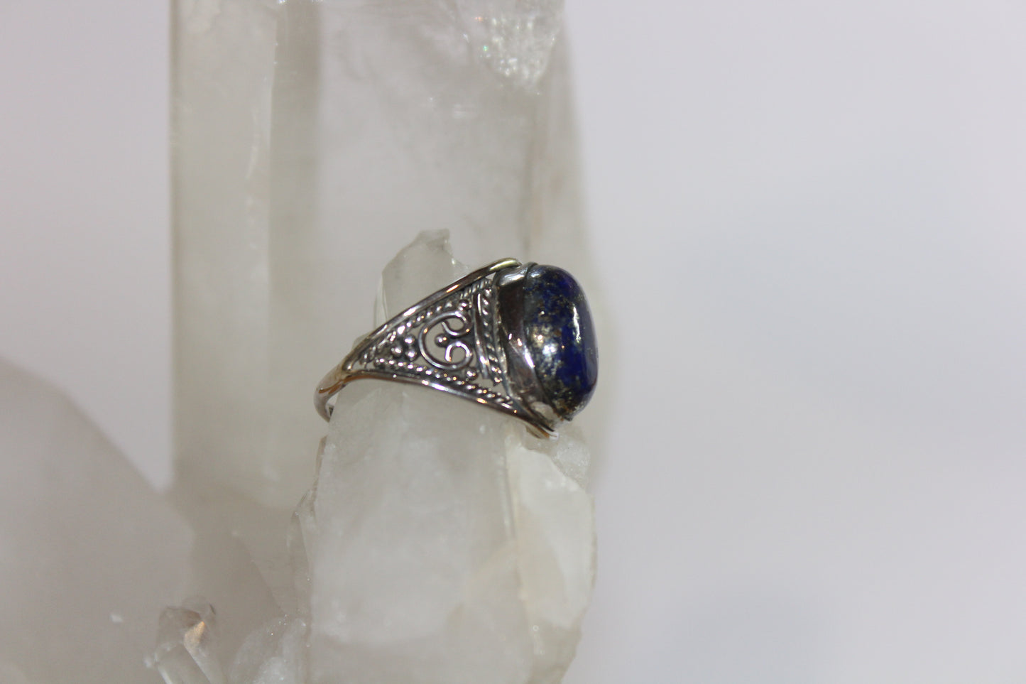 Ring - Lapis Lazuli - size - 8