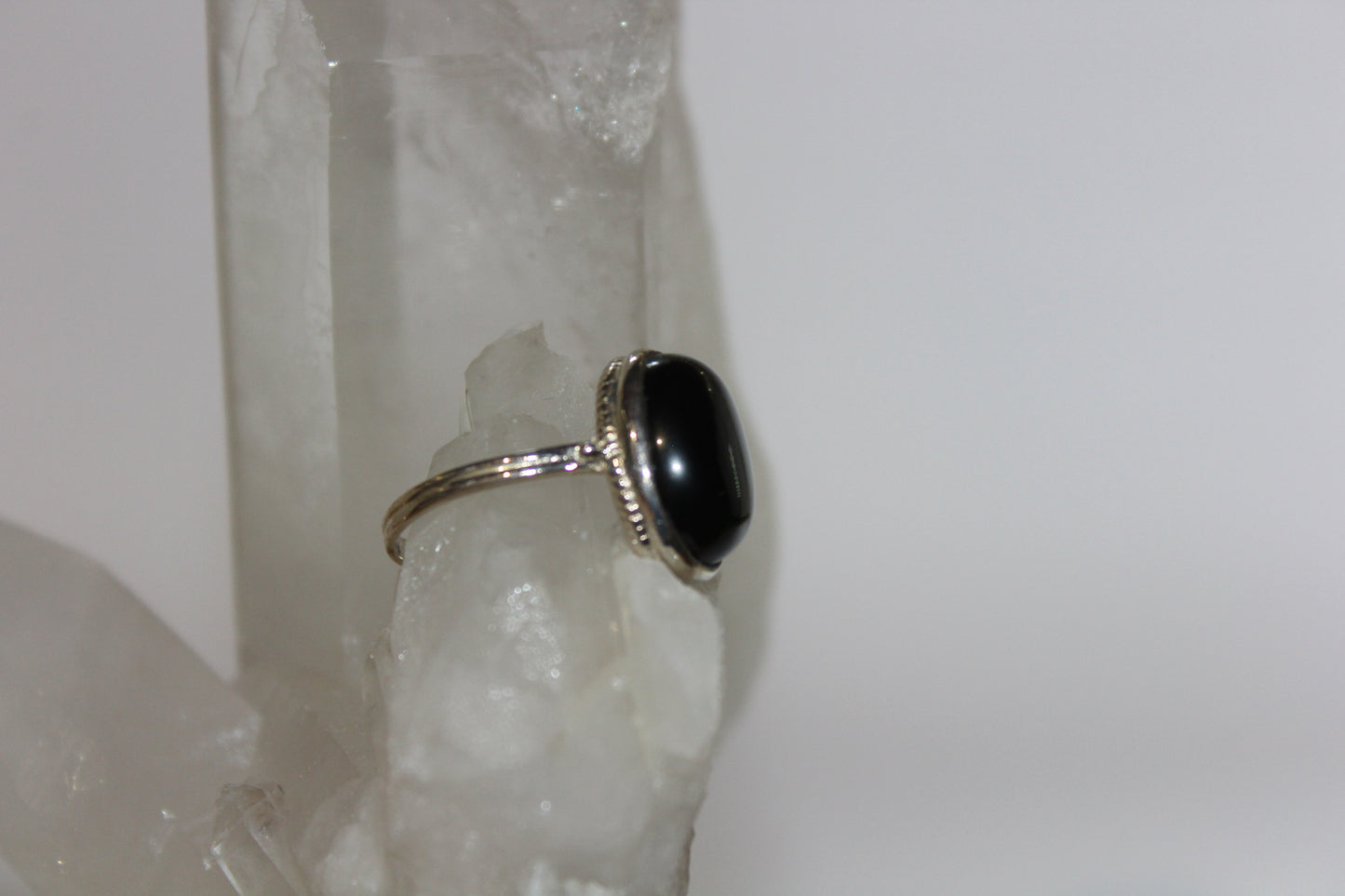 Ring - Onyx - size - 9
