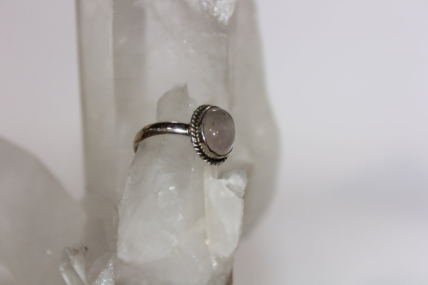 Ring - Rose Quartz - size - 6