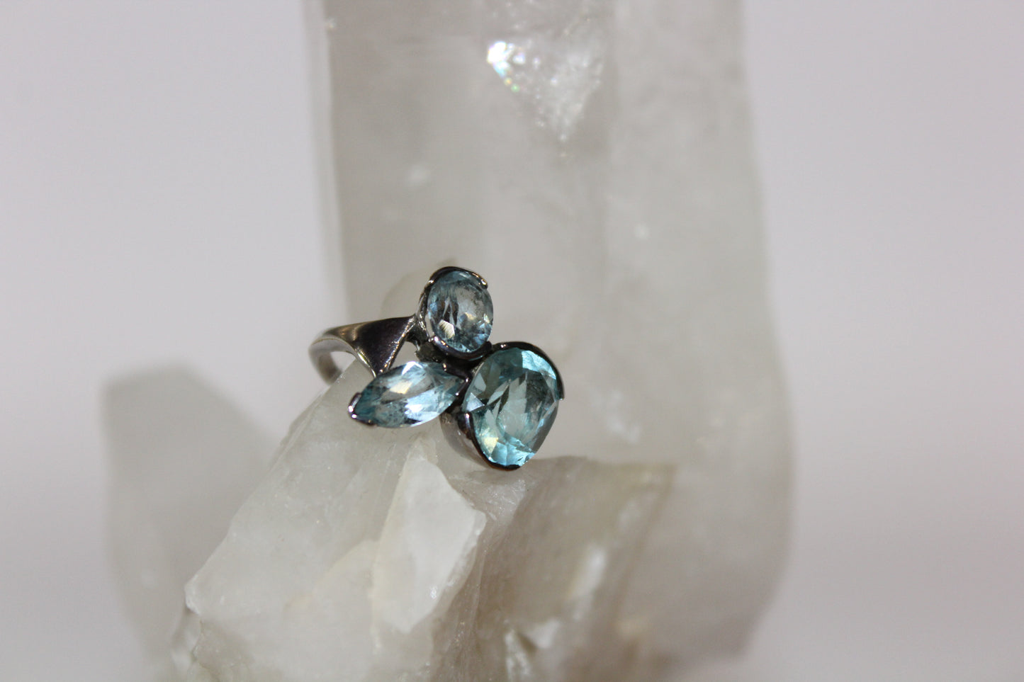 Ring - Topaz (blue) - size - 7
