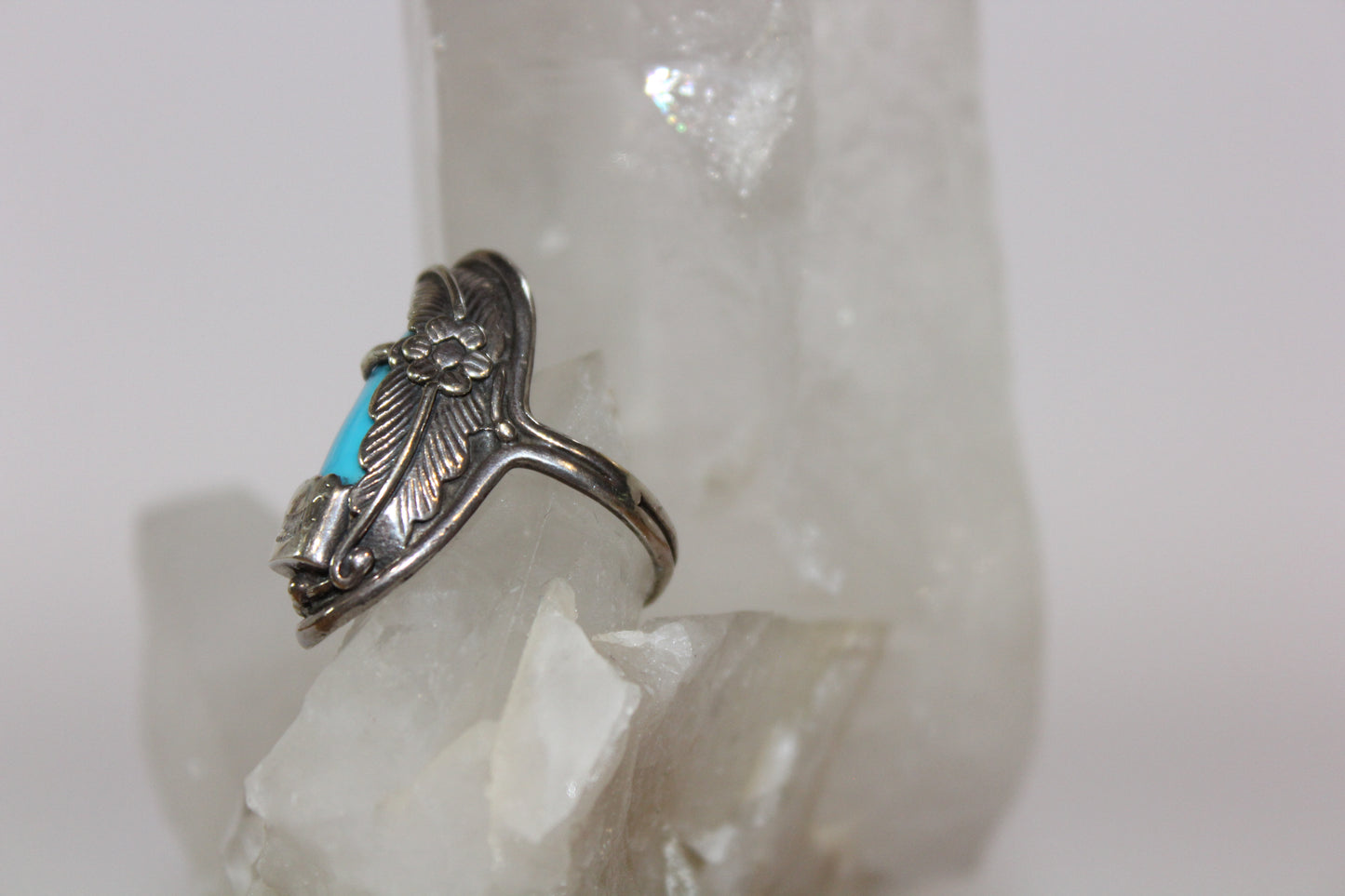 Ring - Turquoise - size - 10