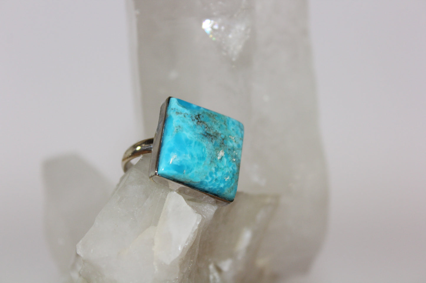 Ring - Turquoise - size - 10