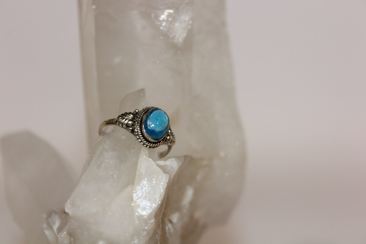 Ring - Apatite - size - 7