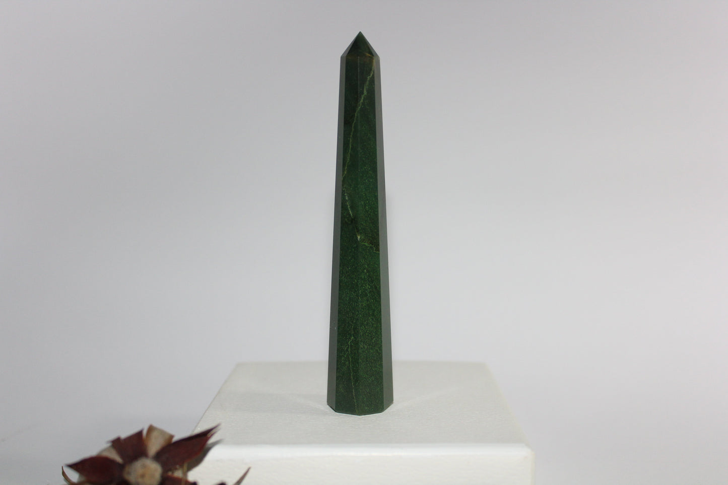 Generator - Green Aventurine - med