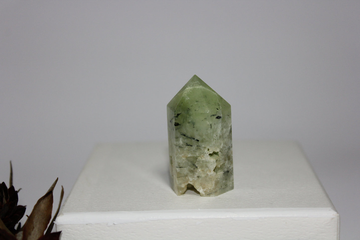 Generator - Prehnite - sml