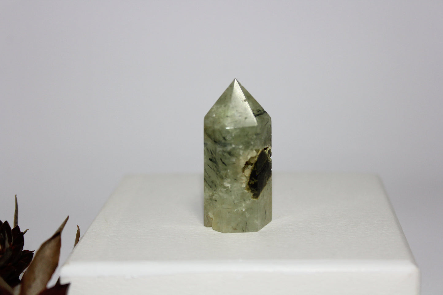 Generator - Prehnite - sml