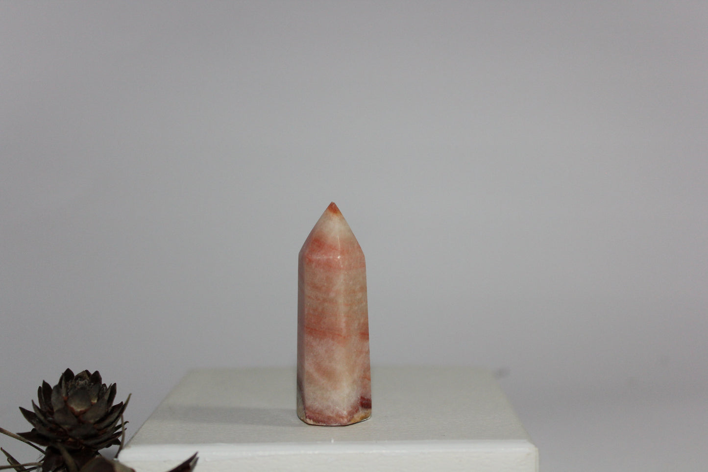 Generator - Tugtupite - sml