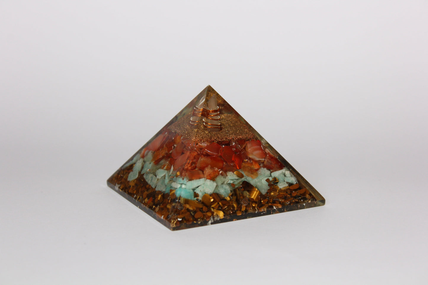 Pyramid - Orgonite - lge/med