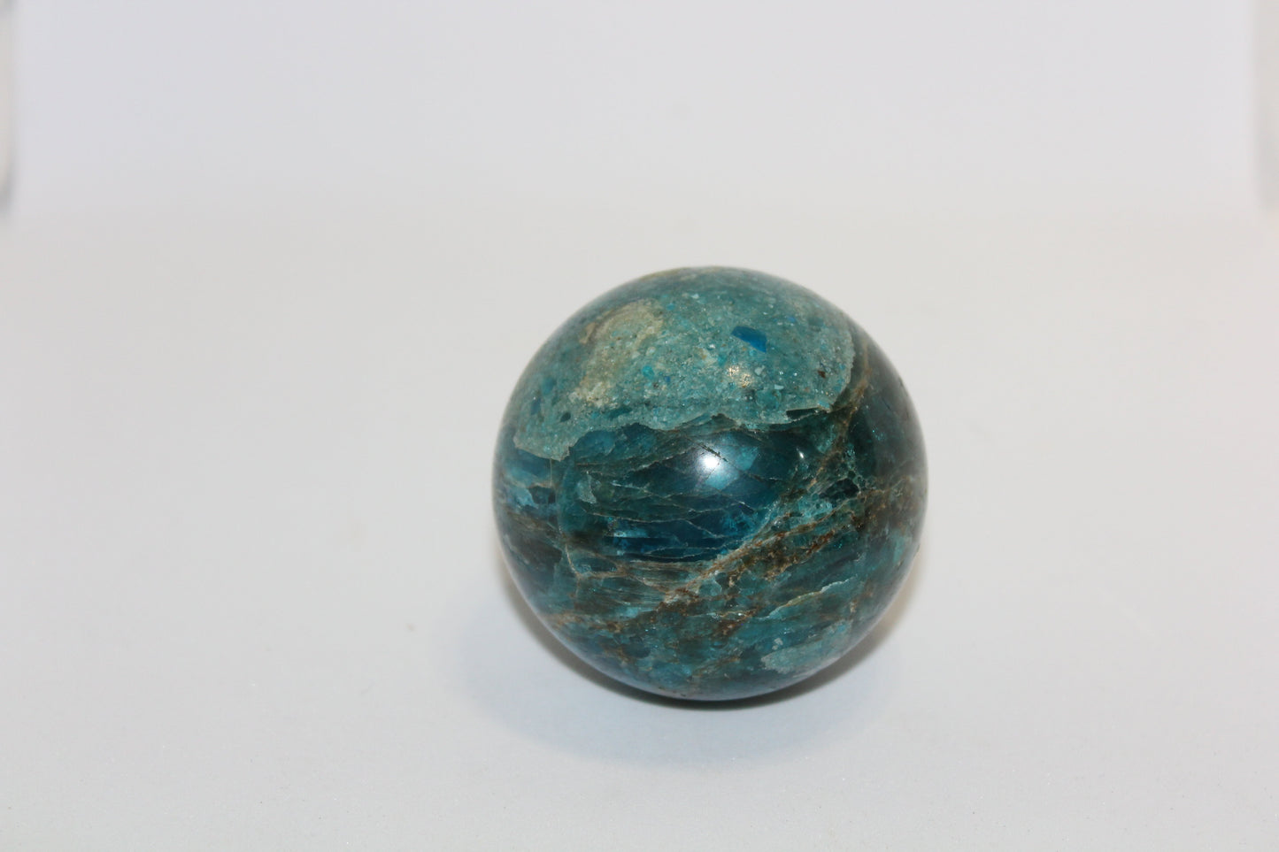 Sphere - Apatite - med