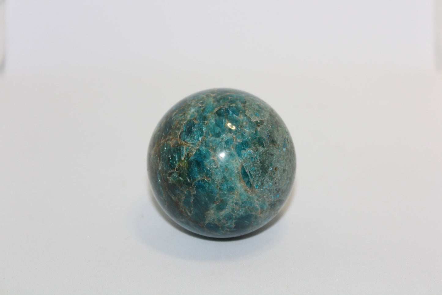 Sphere - Apatite - med