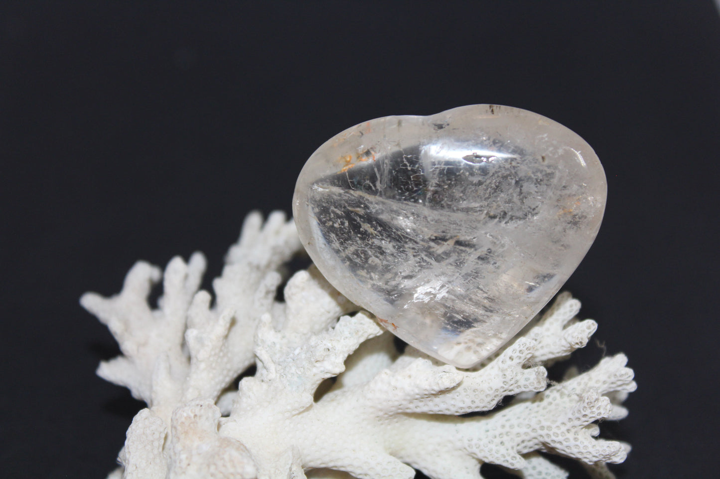 Heart - Clear Quartz - puff - med