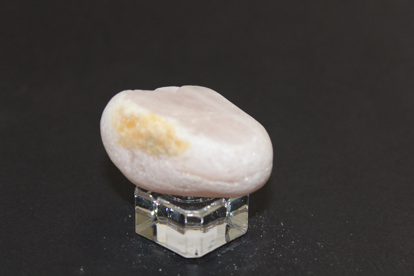 Windowed - Rose Quartz