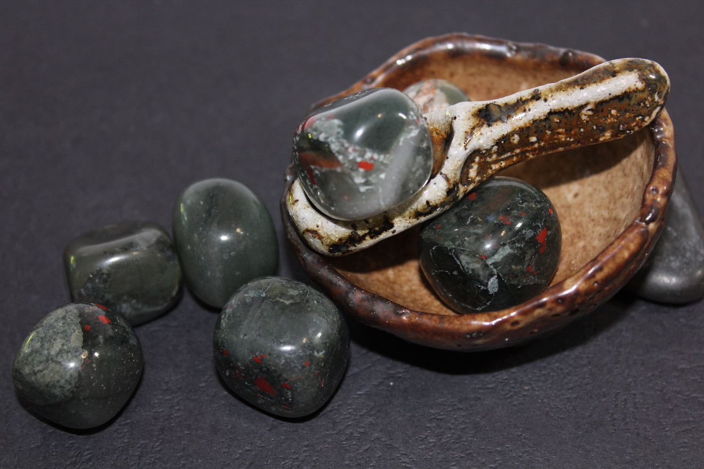 Tumbled - Bloodstone (Africa) - med