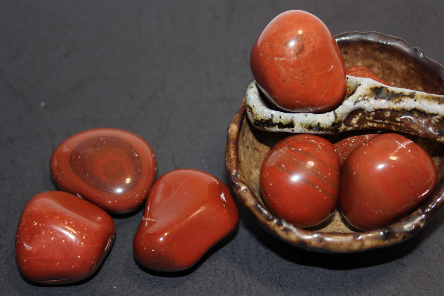 Tumbled - Red Jasper - lge