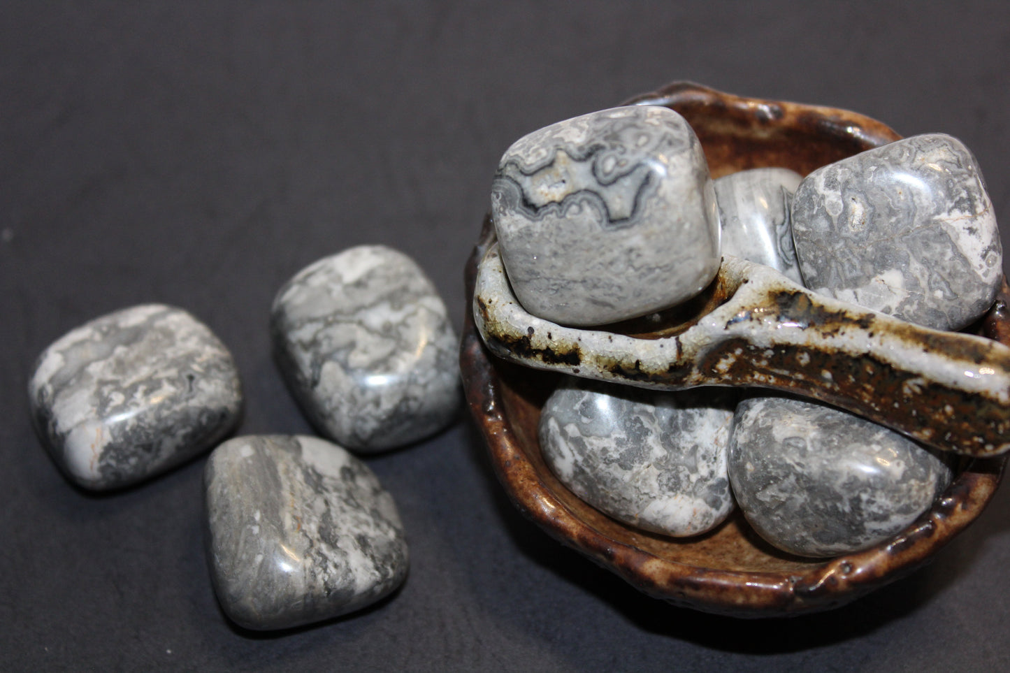 Tumbled - Shell Jasper - lge