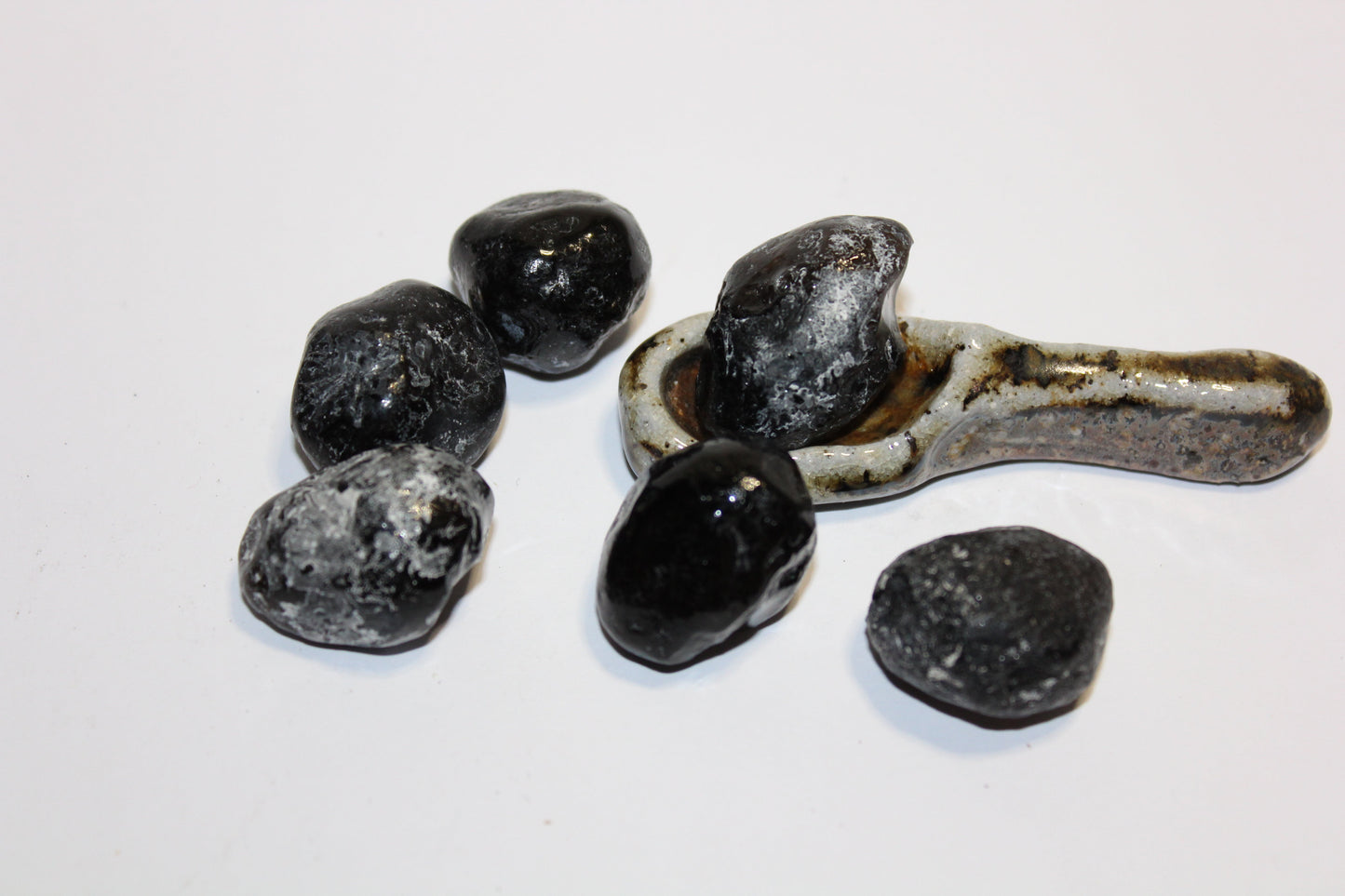 Tumbled - Apache Tear Obsidian - med