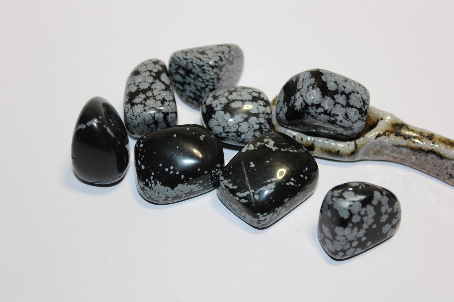 Tumbled - Snowflake Obsidian - med