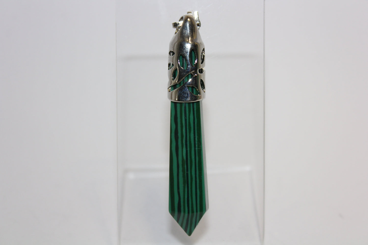 Pendant - Wand - Green Howlite - lge