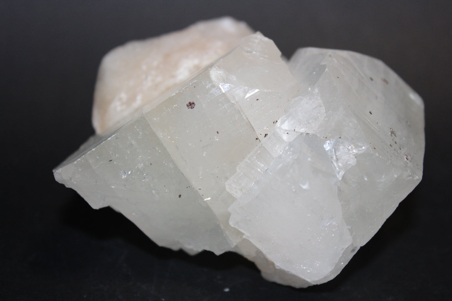 Raw - Apophyllite (with Stilbite) - med/lge