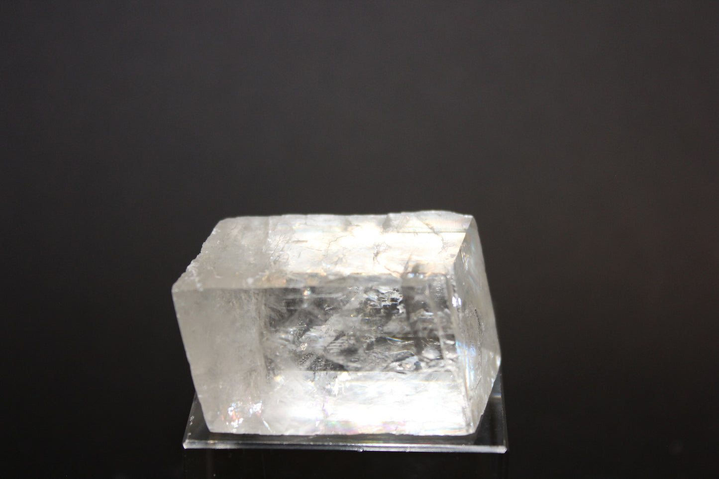 Raw - Calcite (Optical - Rhomboid) - sml/med