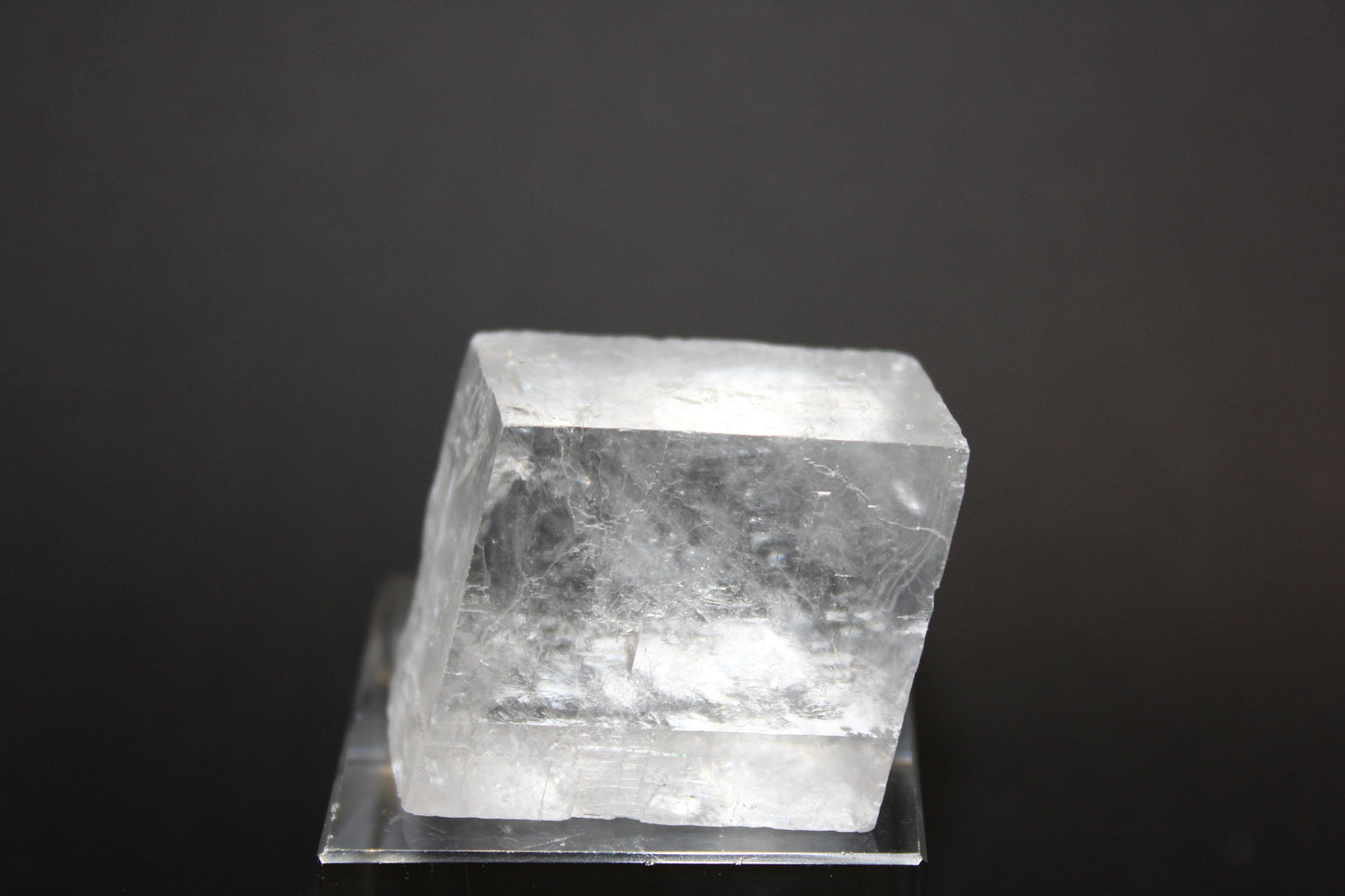 Raw - Calcite (Optical - Rhomboid) - sml/med