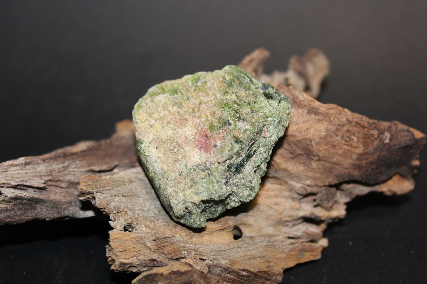 Raw - Diopside - sml