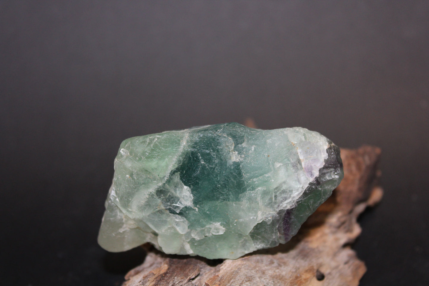 Raw - Fluorite - Rainbow - med