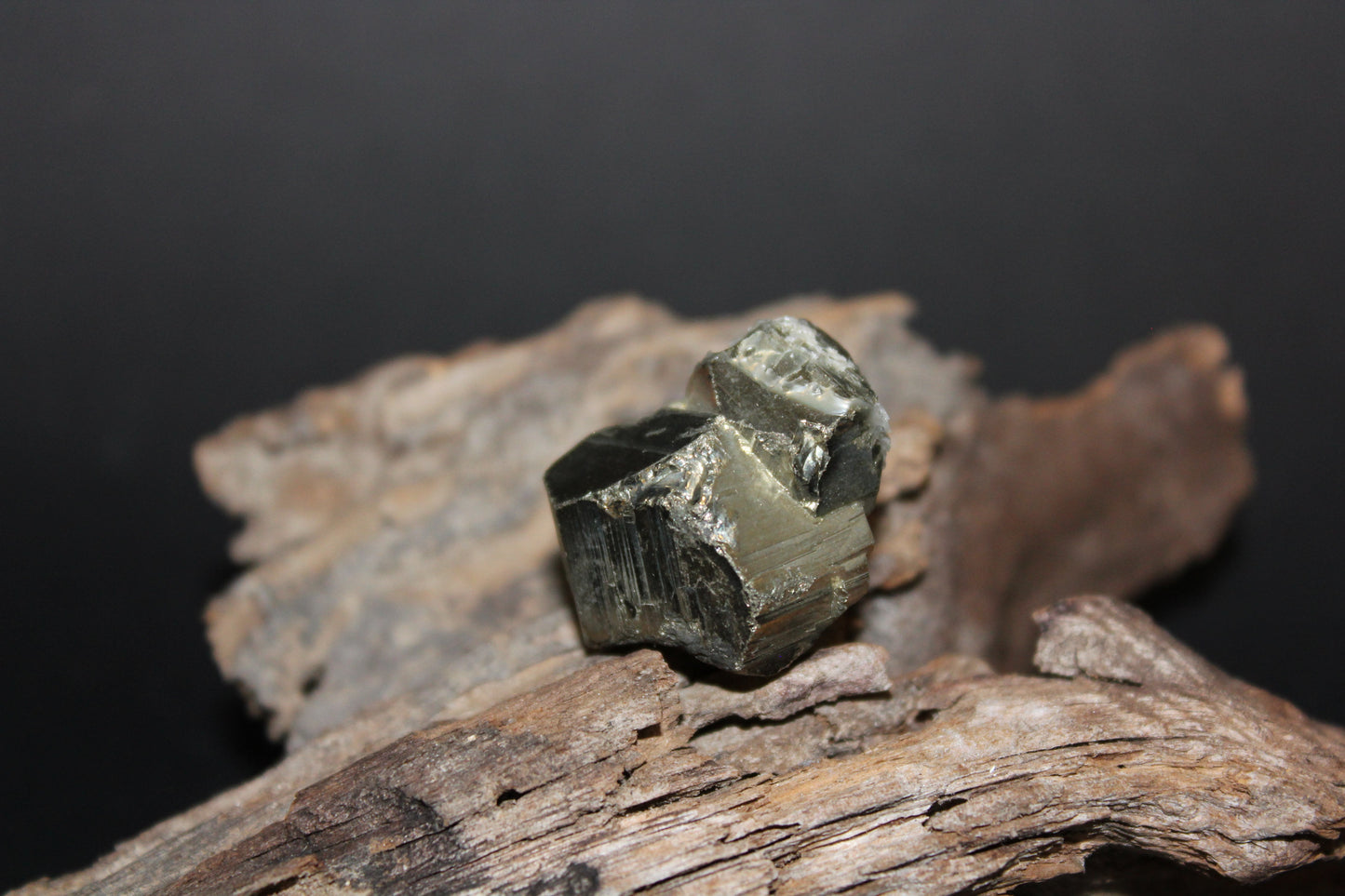 Raw - Pyrite (cluster - Peru) - sml