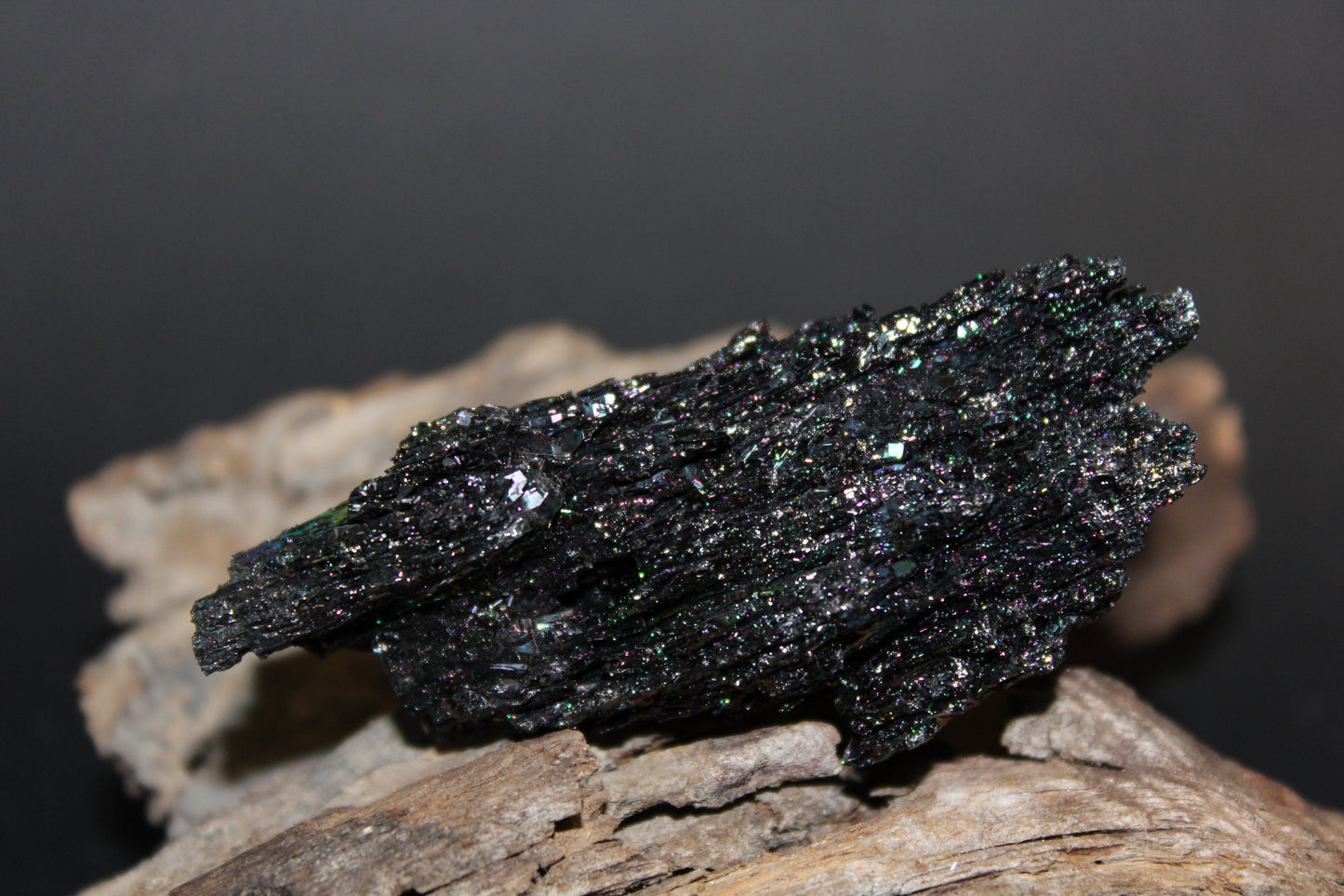 Raw - Rainbow Hematite - sml