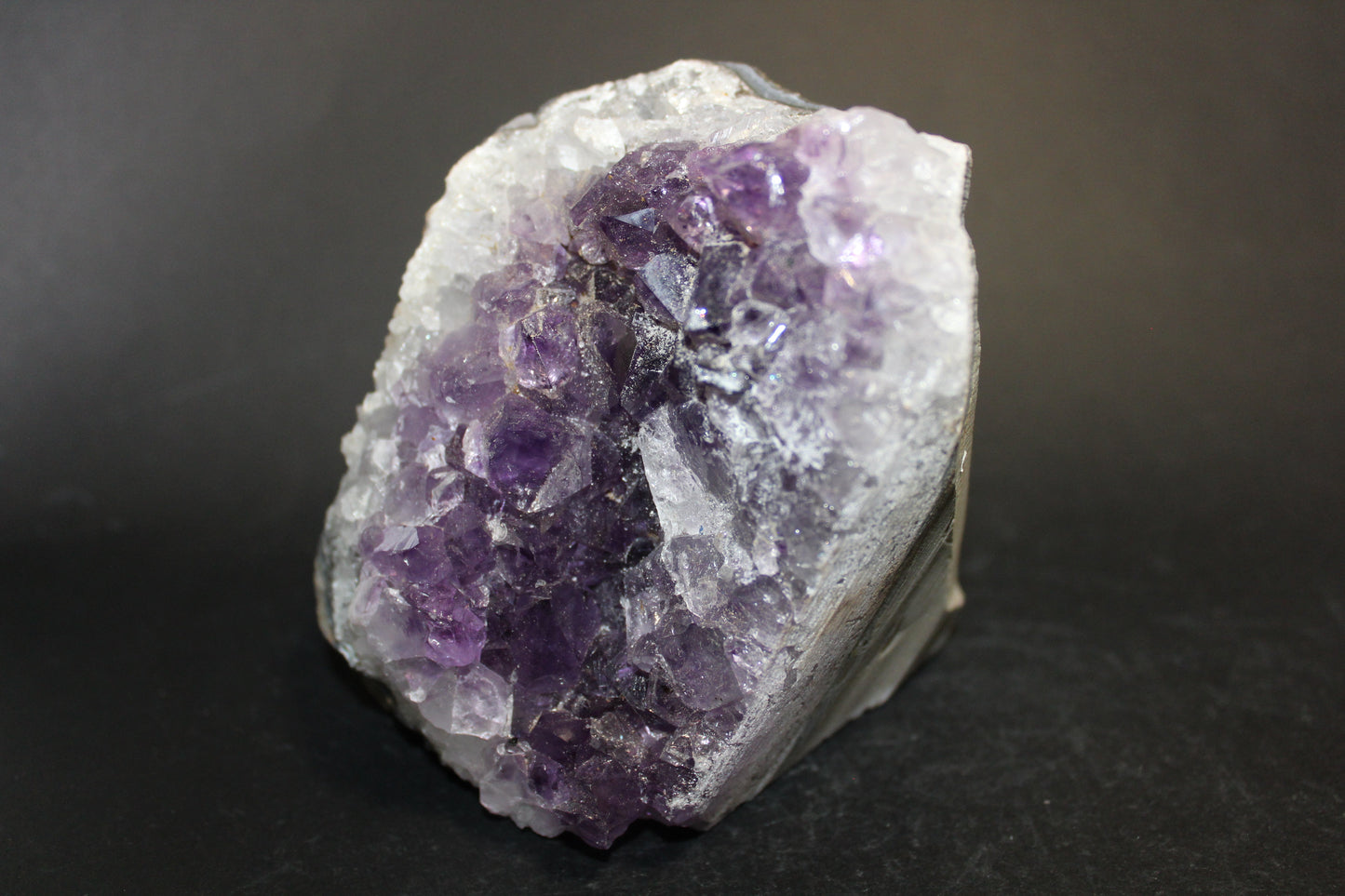 Cluster - Amethyst (stand) - med/lge