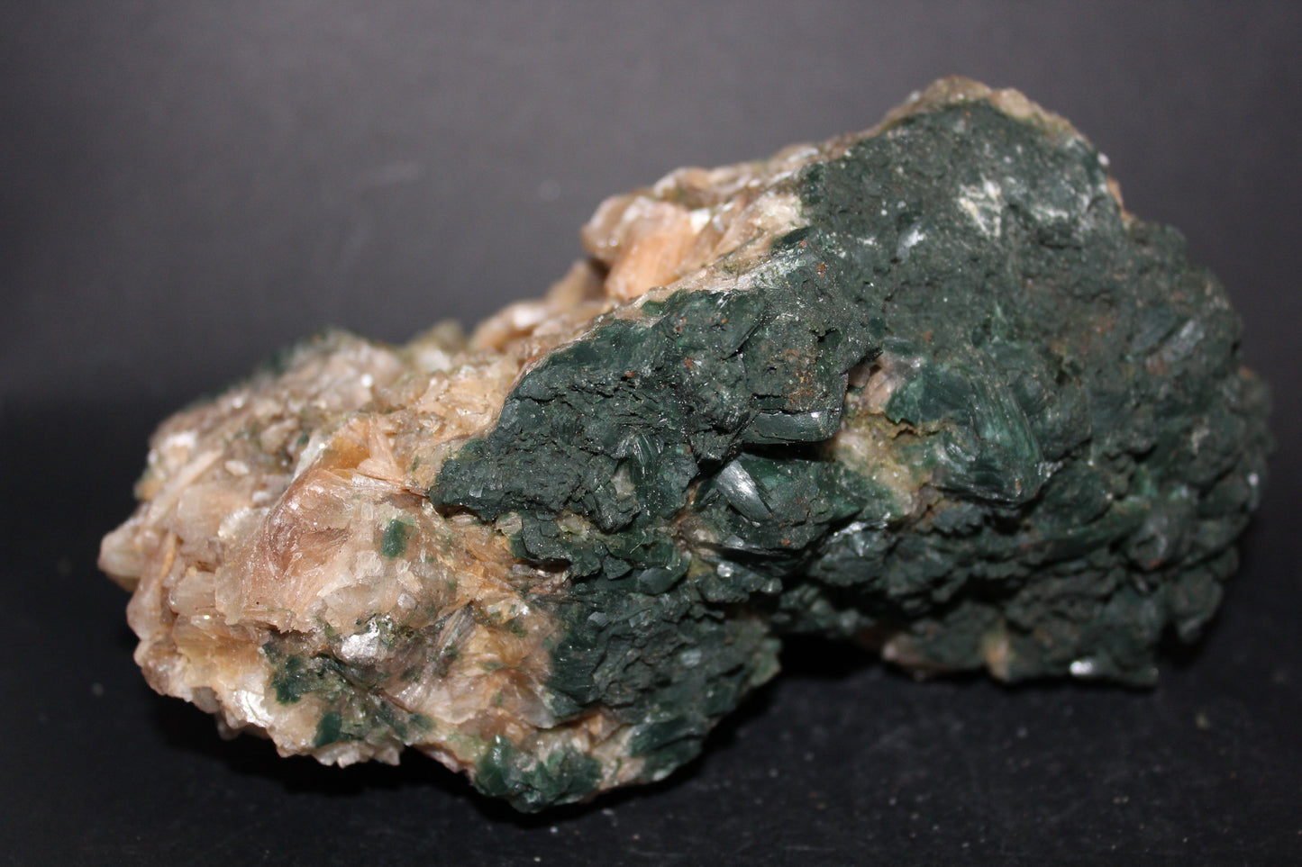 Raw - Heulandite - Green (with Apophyllite & Stilbite) - lge