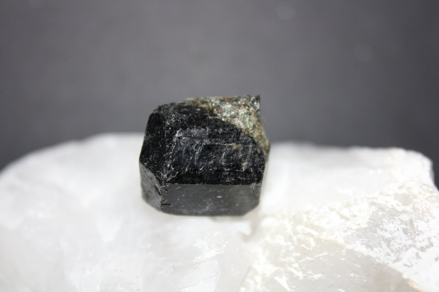 Raw - Tourmaline - Black - xsml