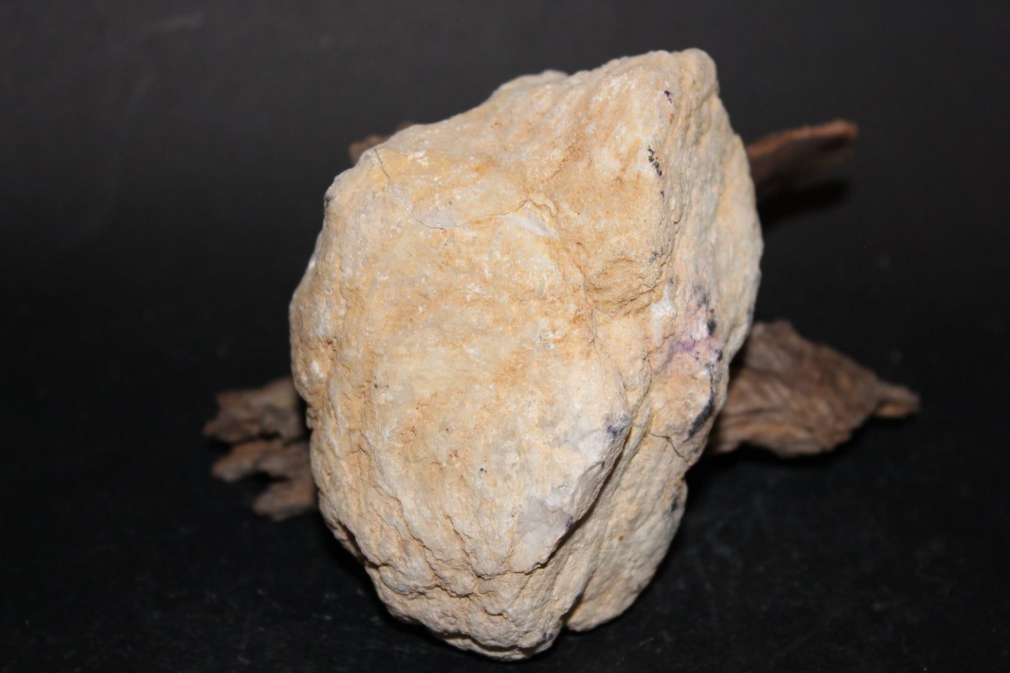 Geode - Clear Quartz - full geode - med