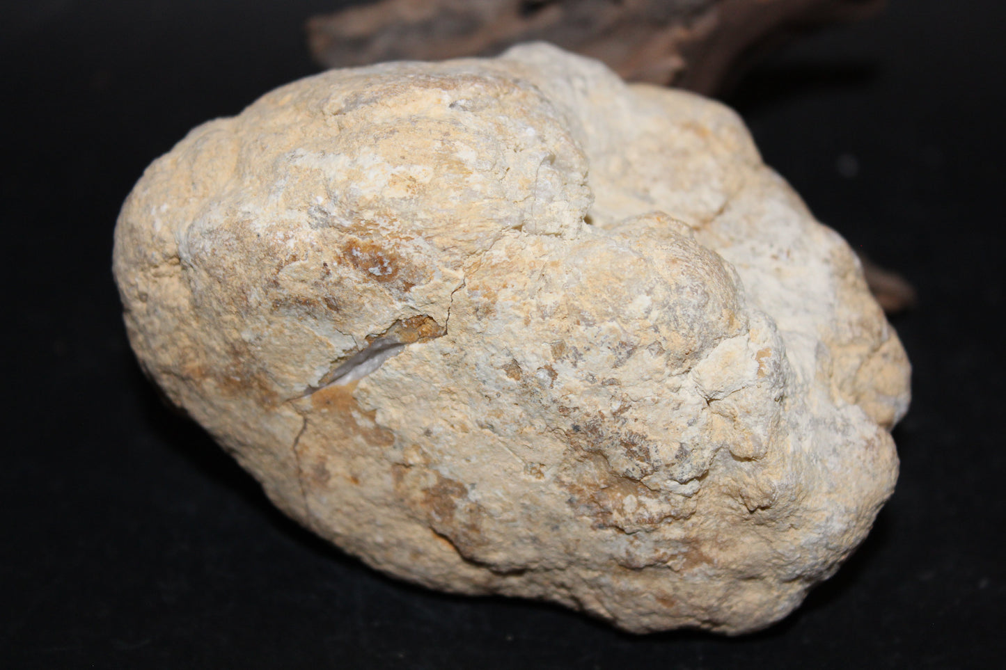 Geode - Clear Quartz & Calcite - full geode - med