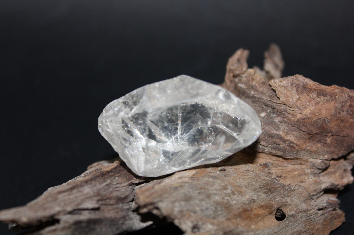 Point - Clear Quartz - med/lge