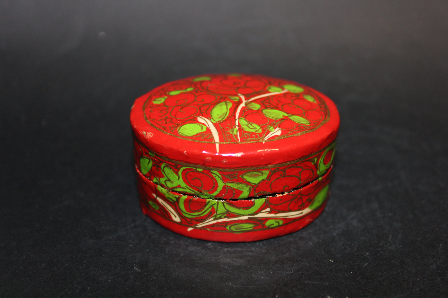 Box - hand painted (ring box) - xsml