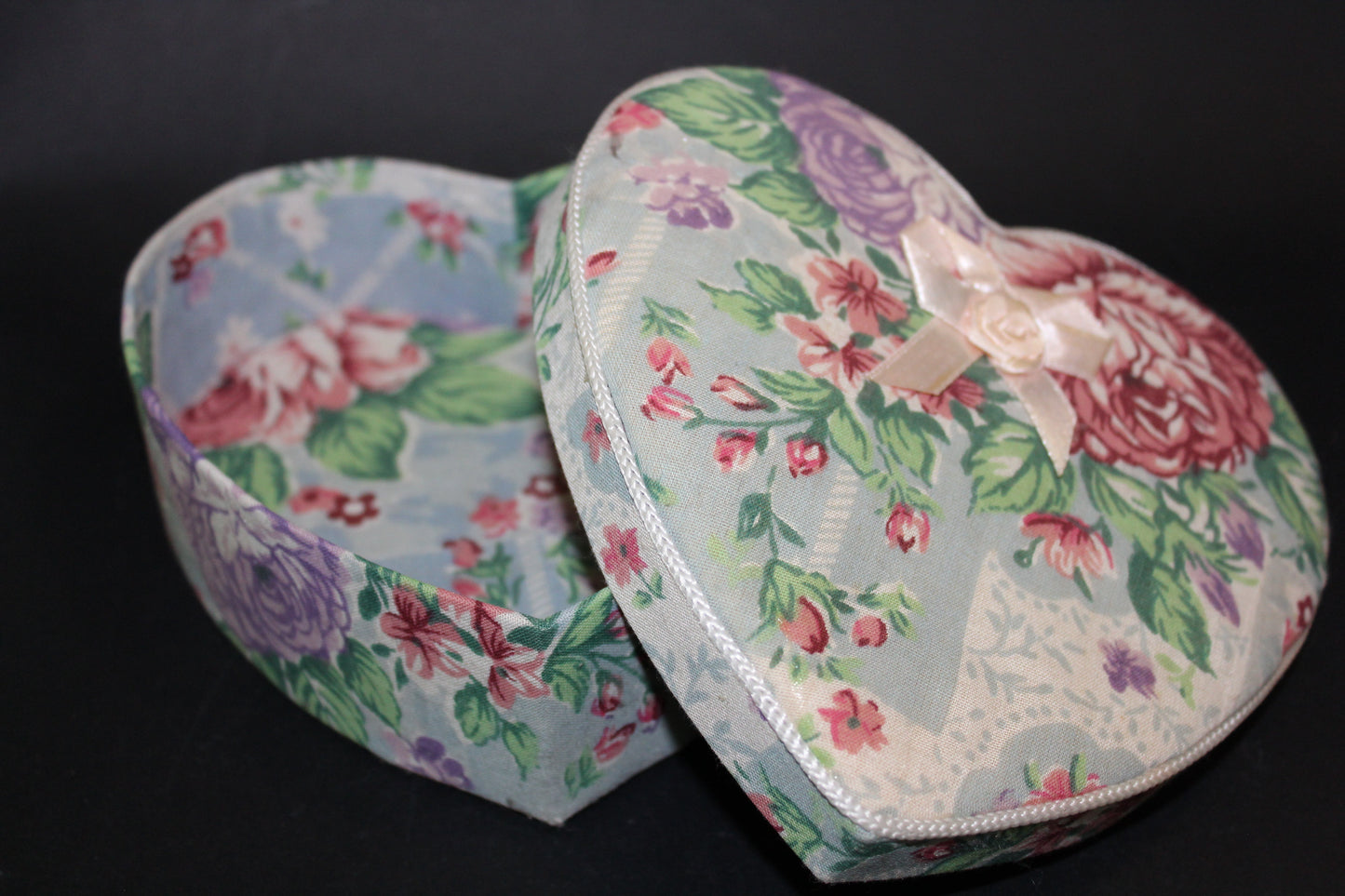Box - fabric covered (heart)