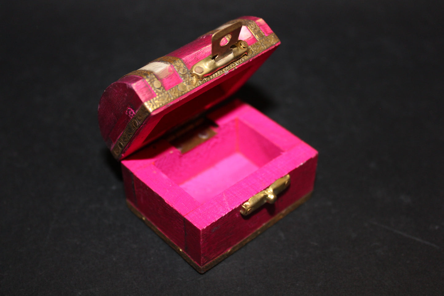Box - timber - Treasure Chest with brass & shell inlay