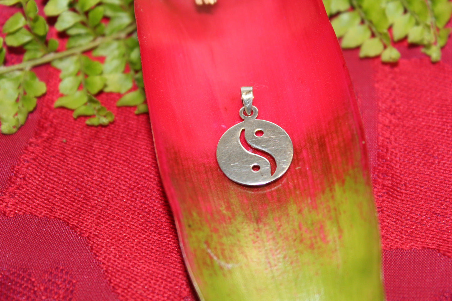Pendant - S/S - Yin-Yang - xsml