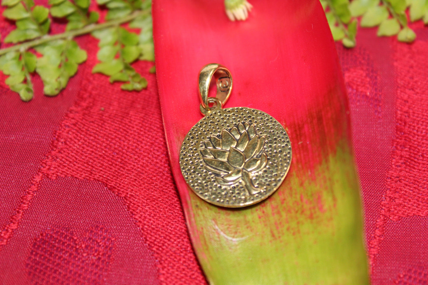 Pendant - Brass - Lotus & Dragonfly - med
