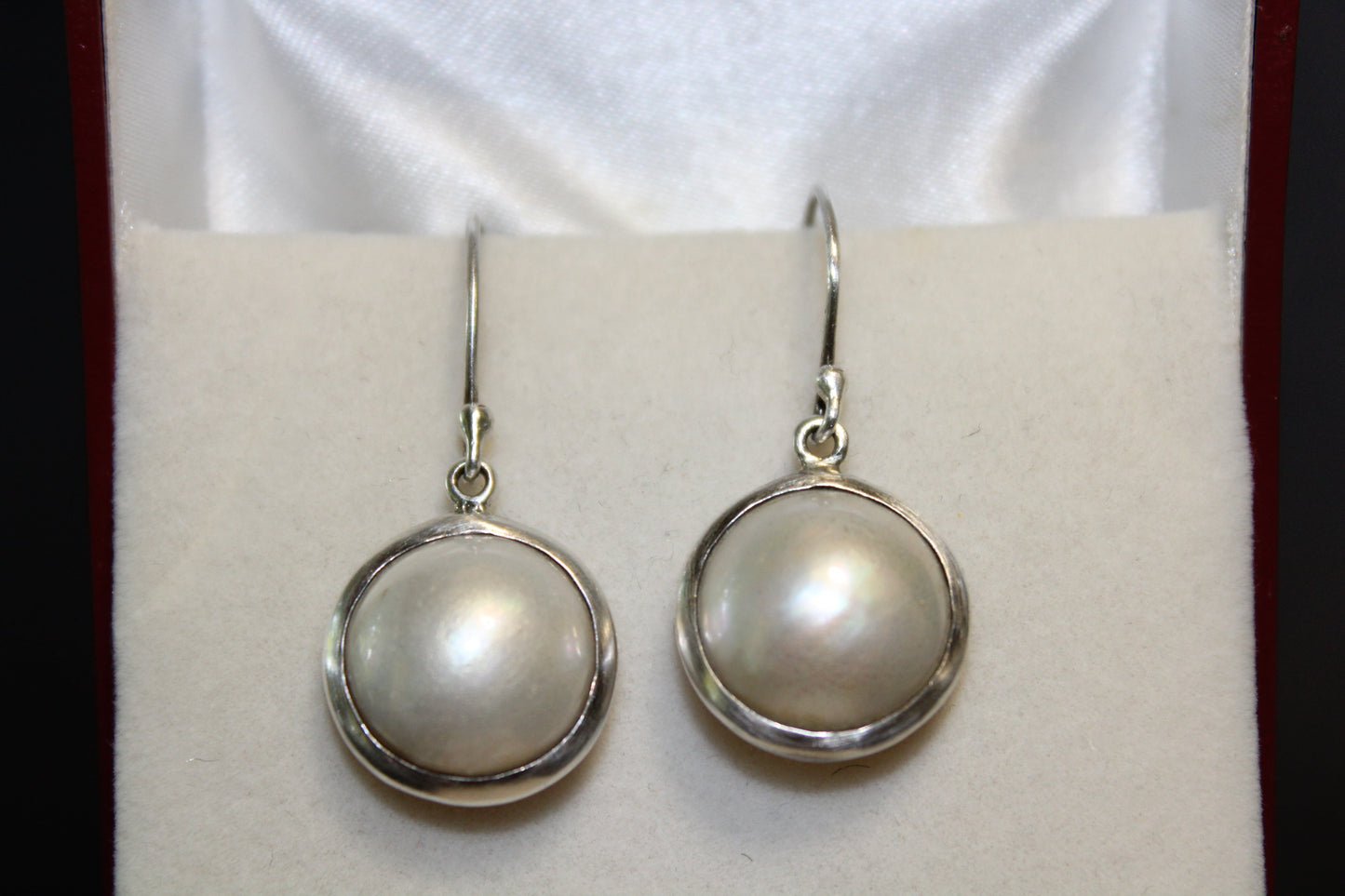 Earrings - Mabe Pearl (freshwater) - round