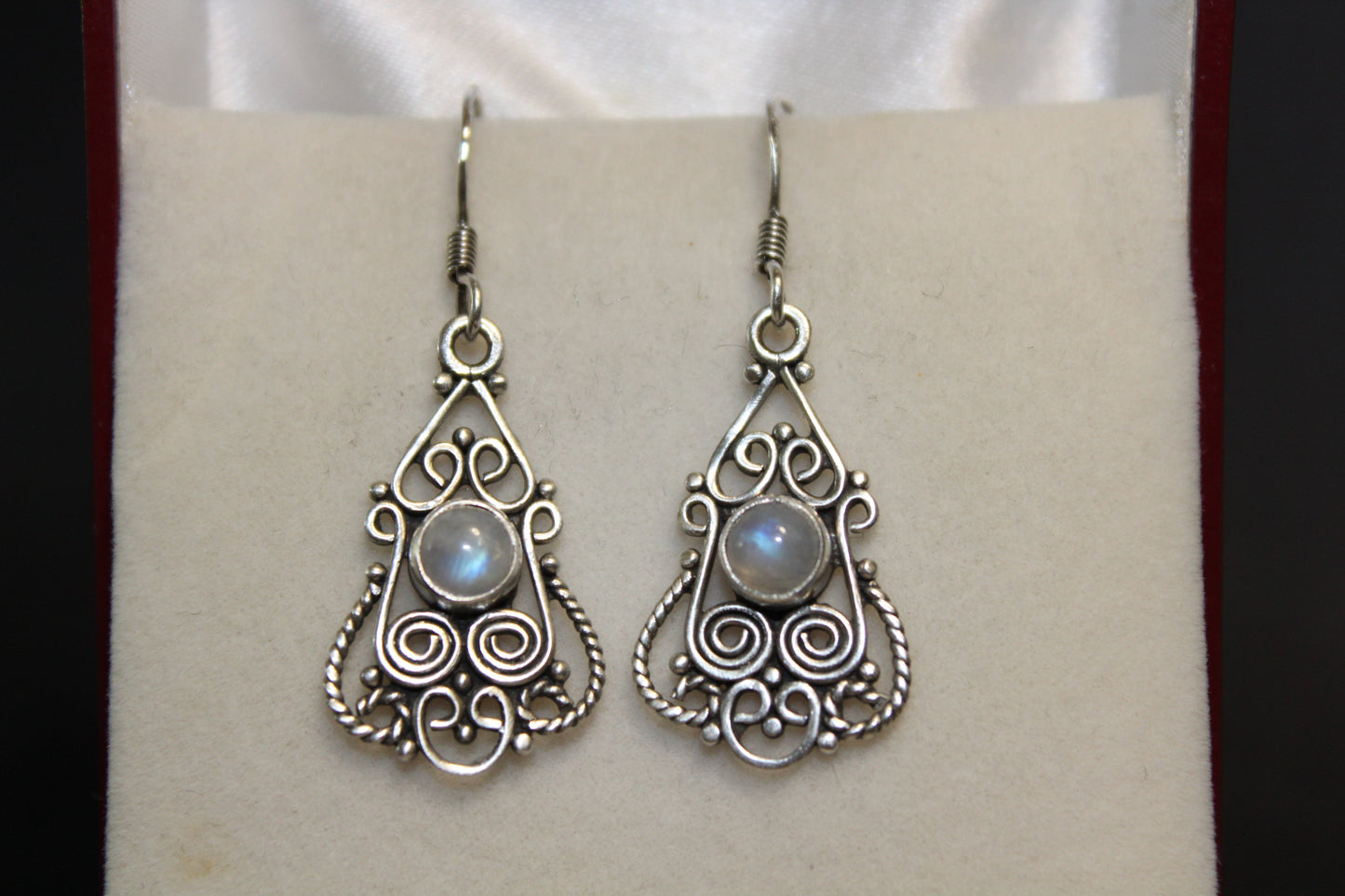 Earrings - Moonstone (Rainbow) - round