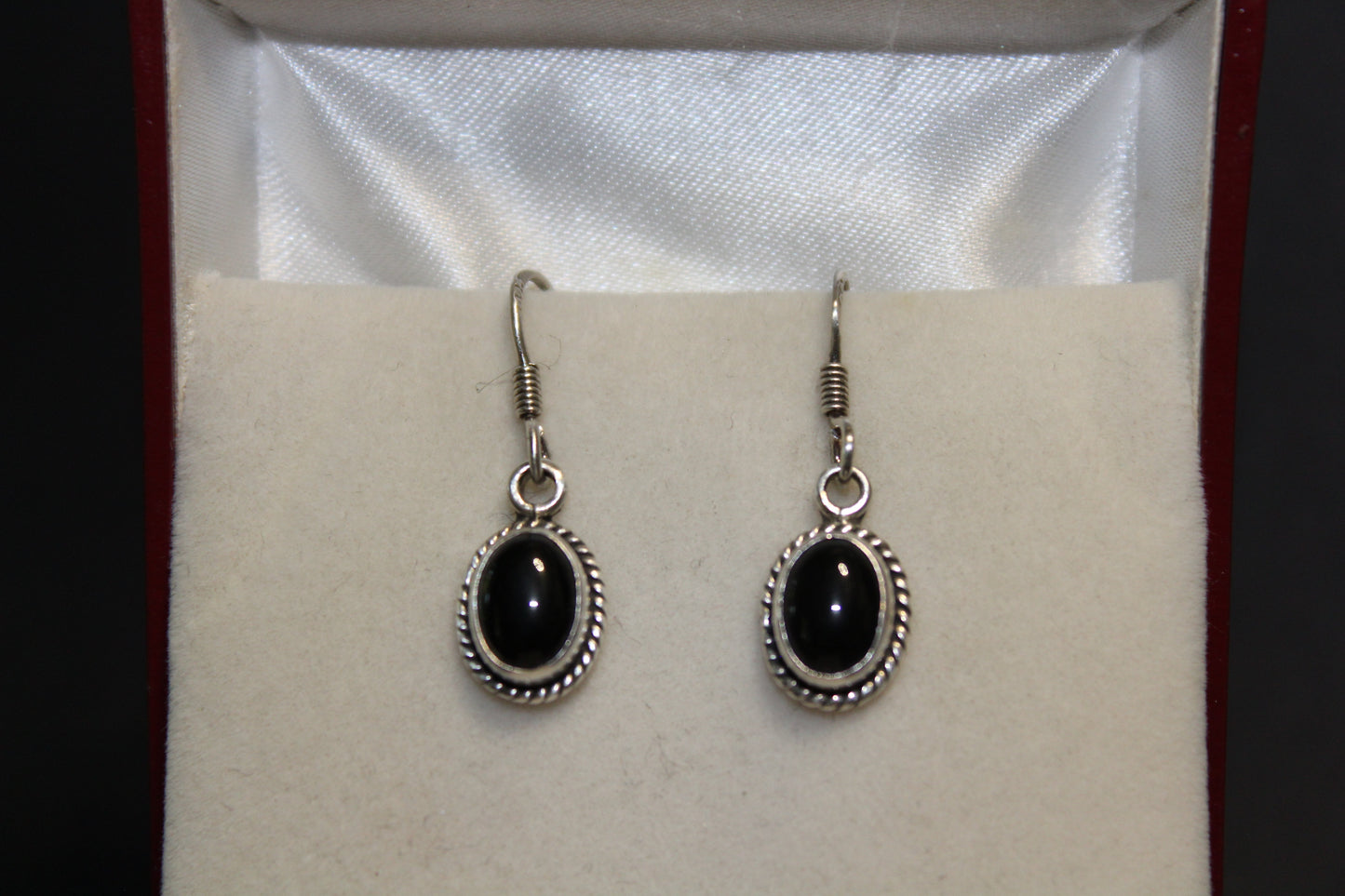 Earrings - Onyx - round