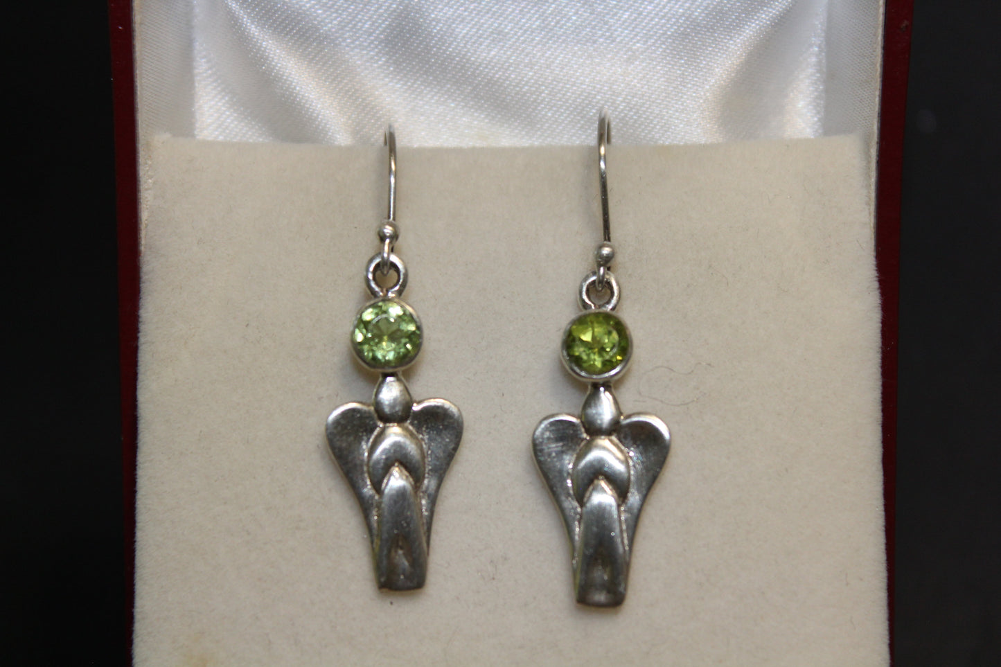 Earrings - Peridot (faceted) - round - with Angel