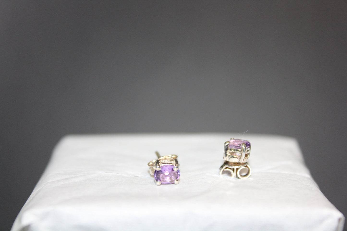 Earrings - Studs - Amethyst (faceted) - square